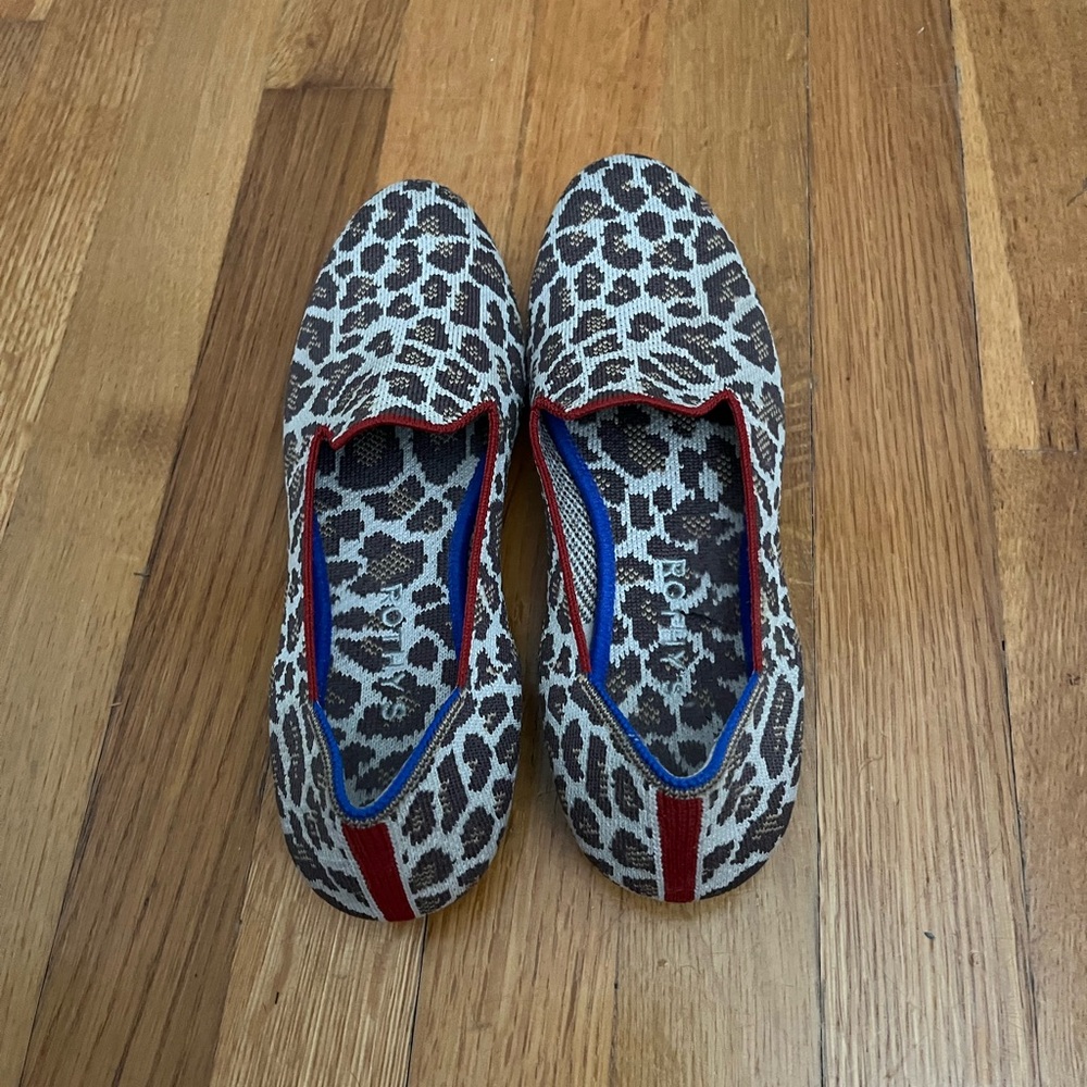 Rothy’s size 8 animal print loafers
